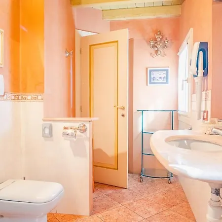 Гостьовий будинок Domus Nova Palace - Italian Homing