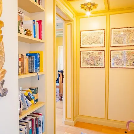 Domus Nova Palace - Italian Homing 2* Верона