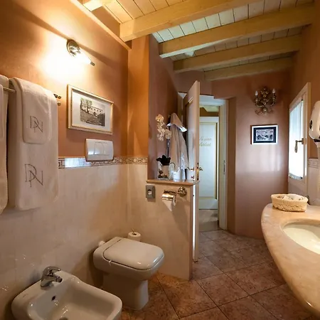 Гостьовий будинок Domus Nova Palace - Italian Homing 2*